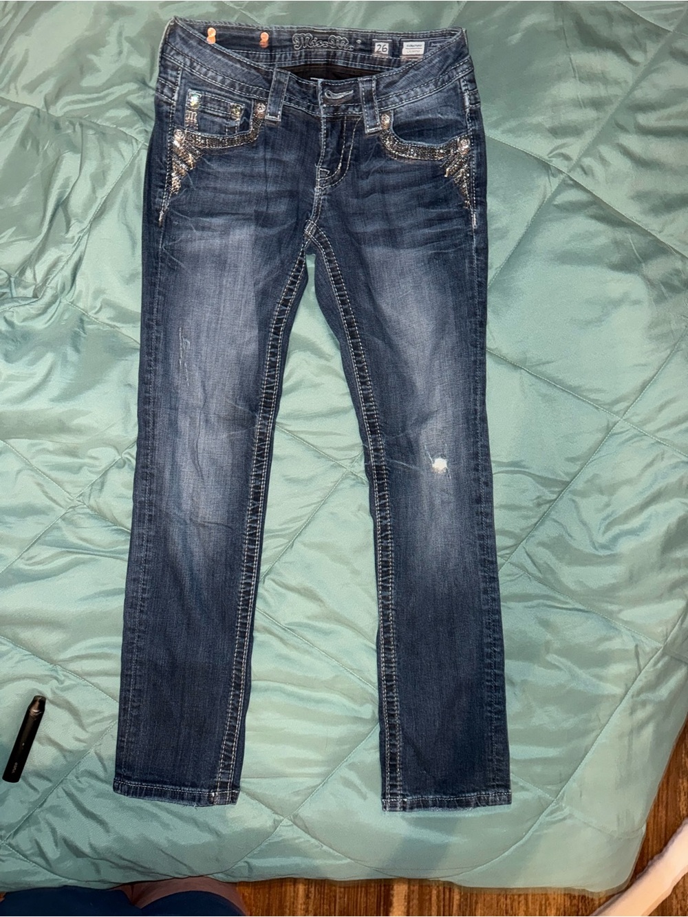Miss Me Dark Blue Boot Cut Jeans with Embellished Pockets

26x26